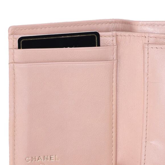 CHANEL Camellia Trifold Wallet A70301 Beige Leather - Picture 5 of 8